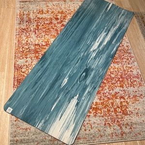 GAIAM YOGA MAT